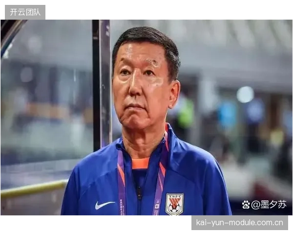 克雷桑独造16球撑起泰山进攻体系,崔康熙确立其绝对战术核心地位。 克雷桑独造16球撑起泰山进攻体系,崔康熙确立其绝对战术核心地位。