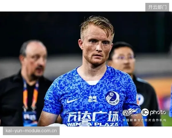 法兰克福终结比赛能力欠缺,屡屡在优势局面下痛失好局。 法兰克福终结比赛能力欠缺,屡屡在优势局面下痛失好局。